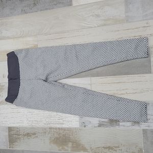 Scrunched booty leggings